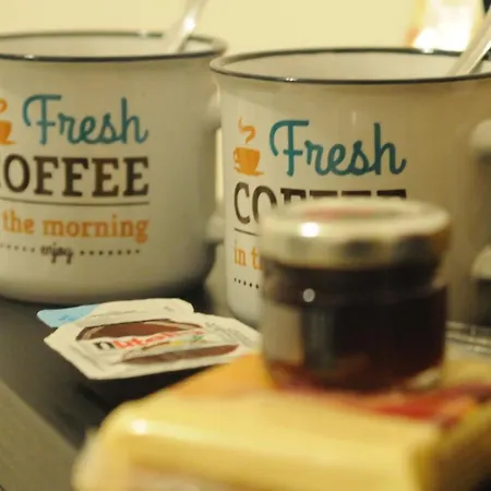 Cisterna's House בית הארחה נאפולי