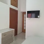 게스트하우스 Cisterna's House 3*