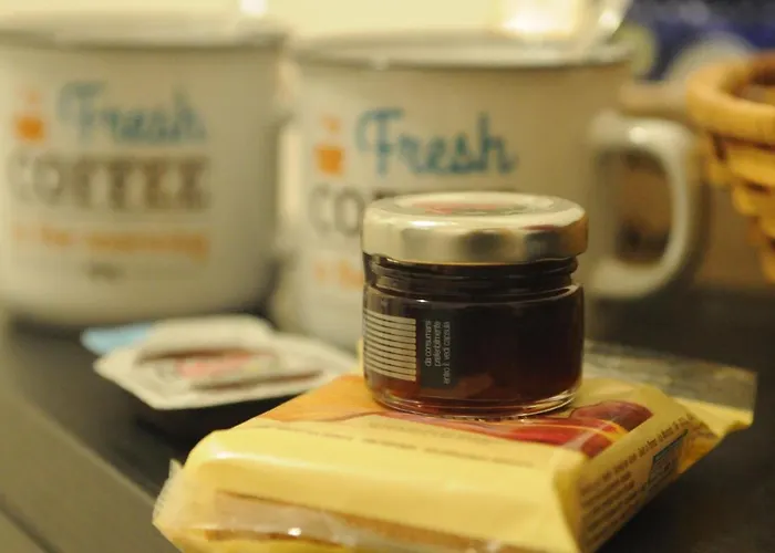 Cisterna's House 게스트하우스 4*